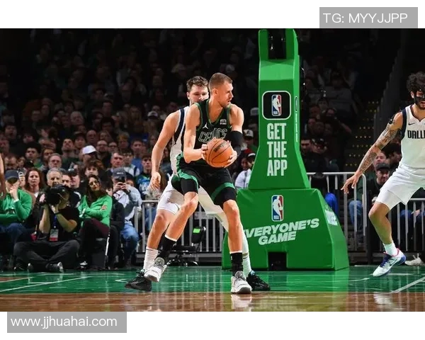 凯尔特人对阵太阳的精彩直播全程回顾与赛后分析 凯尔特人对阵太阳的精彩直播全程回顾与赛后分析